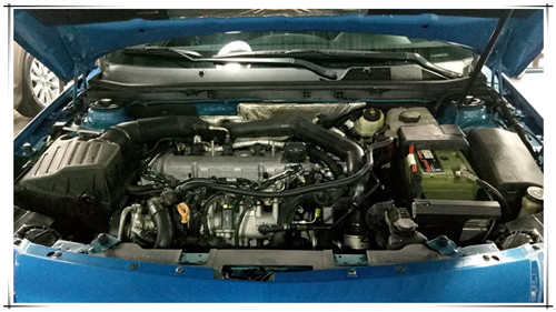 華杰摩擦片告訴您夏季車(chē)輛自燃的4大原因